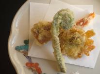 ≪大広間でお食事≫三彩会席♪ 山菜料理×鰻の長焼き×飛騨牛鍋&温泉入浴付き【12:00~15:00】