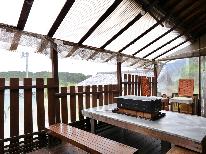 【BBQ機材レンタル付★食材持込み】雨でも安心!屋根付きテラスでBBQを一棟貸しで楽しむ♪