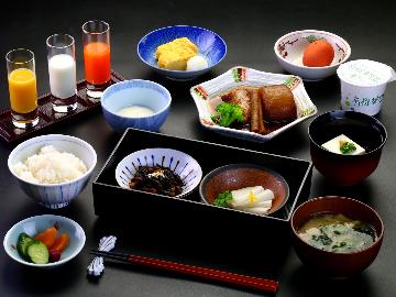 【朝食付】観光や一人旅に◎！めざましご飯で1日を始めよう♪