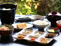 【朝食付き】夜のお食事は自由にチョイス！朝食のみのご提供！